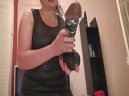 Siro ruskeaverikkö nielee kumulat videon (Adriana Lynn) pornhub suomi